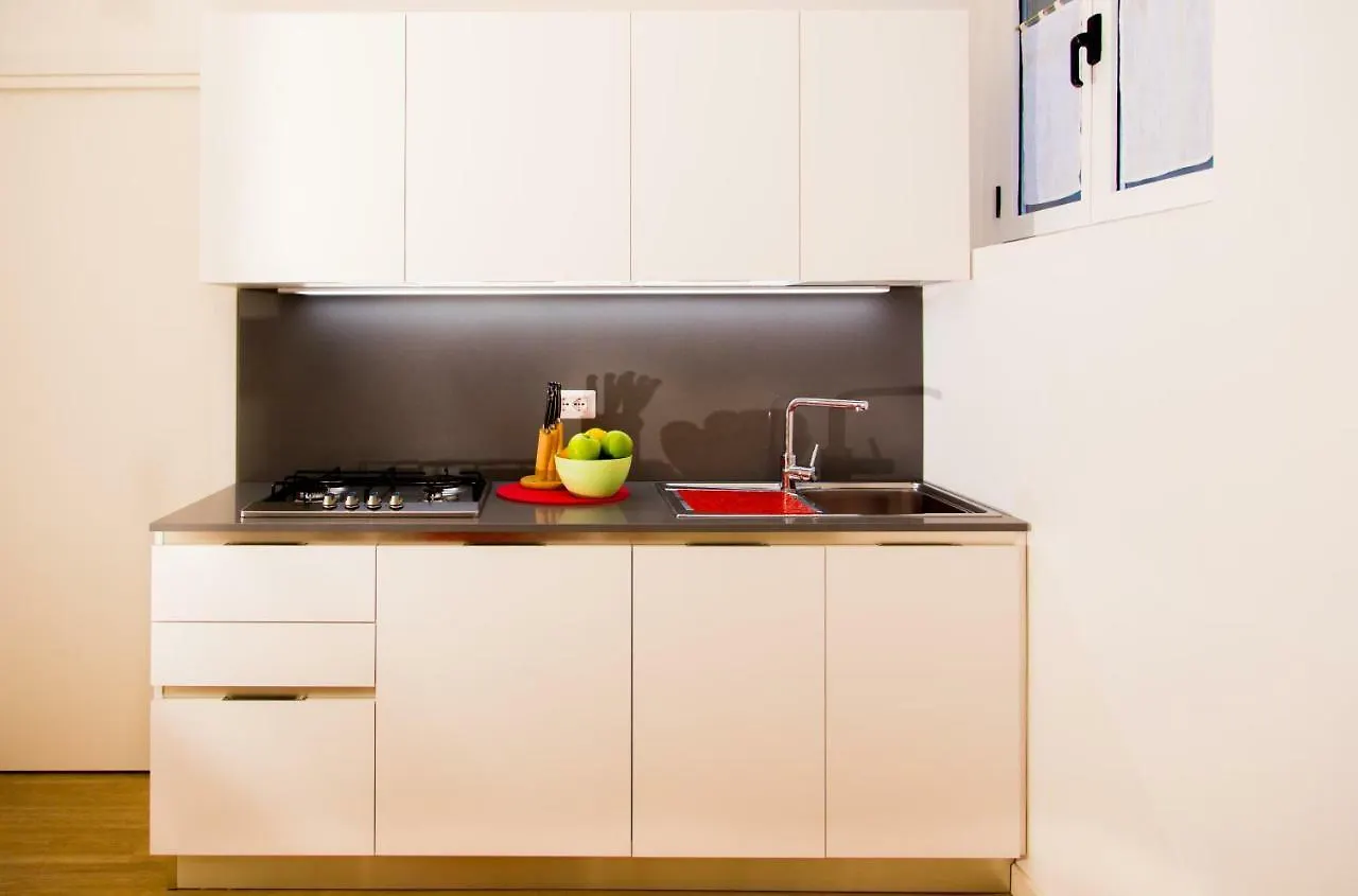 P&D Apartments Navigli - Porta Genova Milan Italy