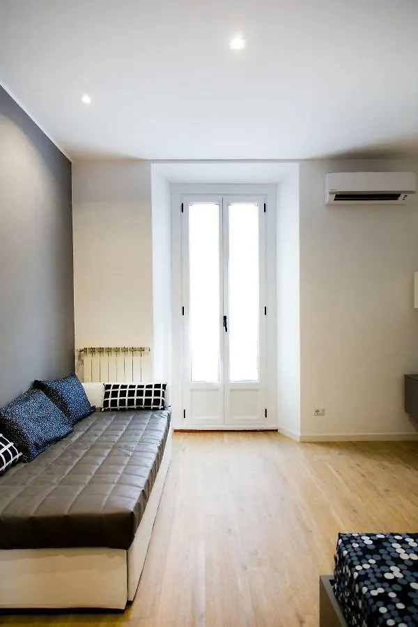 P&D Apartments Navigli - Porta Genova Milan